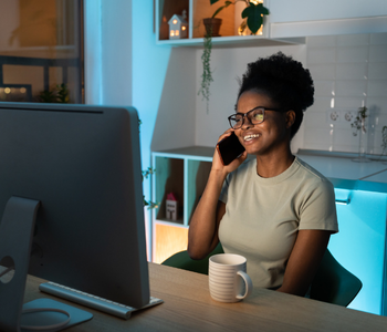 girl on the phone - flexible programming
