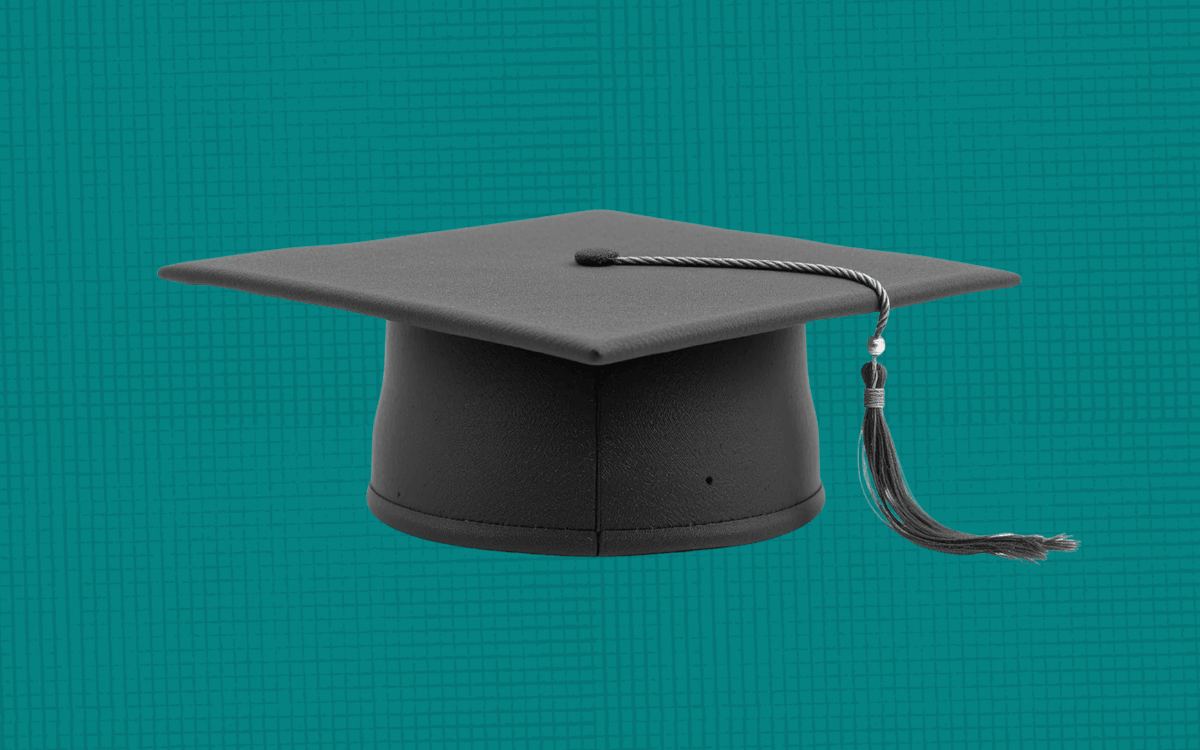 Employers Expect to Hire 5.6% More New College Graduates This Year