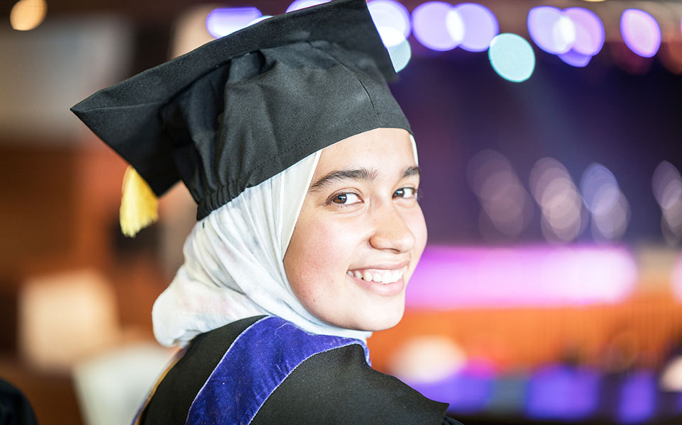 A female graduate from the class of 2019.